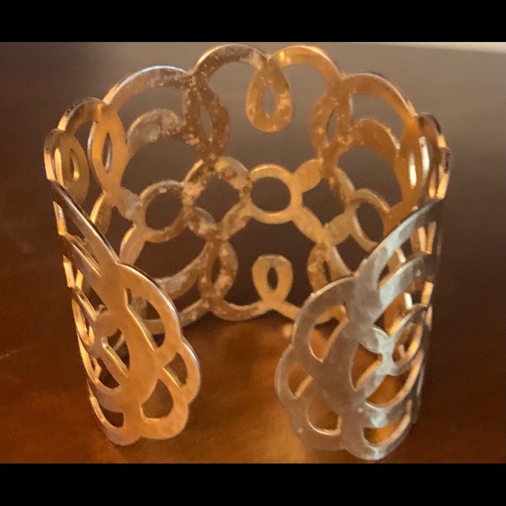 Beautiful Brighton Large Cuff - Picture 2 of 2